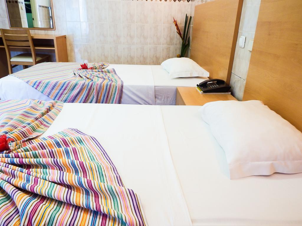 Hotel Avenida Sao Tome Room photo