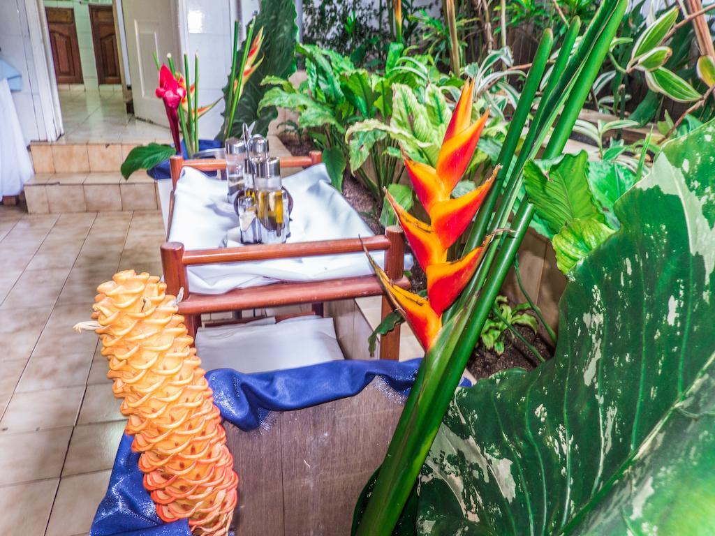 Hotel Avenida Sao Tome Exterior photo